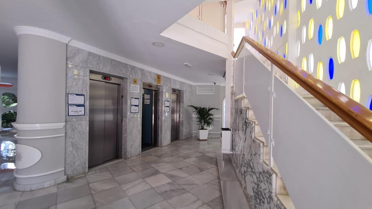 Estudio Playmon Park 10-9 If Benidorm Bagian luar foto